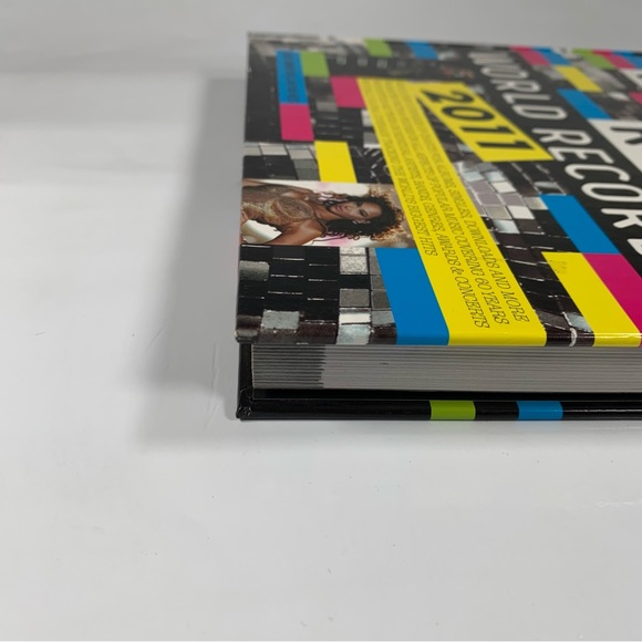 MTV Pop and Rock World Records 2011 Hardbound byLuke Crampton & Dafydd Rees - Picture 7 of 9